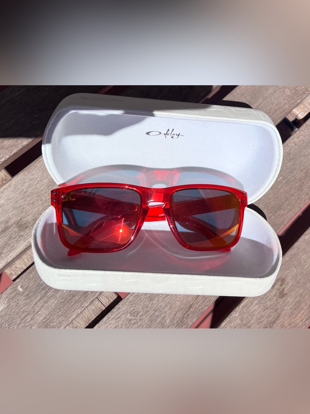 Oakley Holbrook Vintage Style Sunglasses Unique Crystal Red Ruby